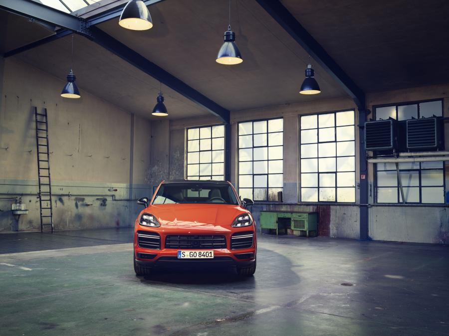  Porsche Cayenne Turbo Coupe 2019 года  (WW) (фото 38 из 44)